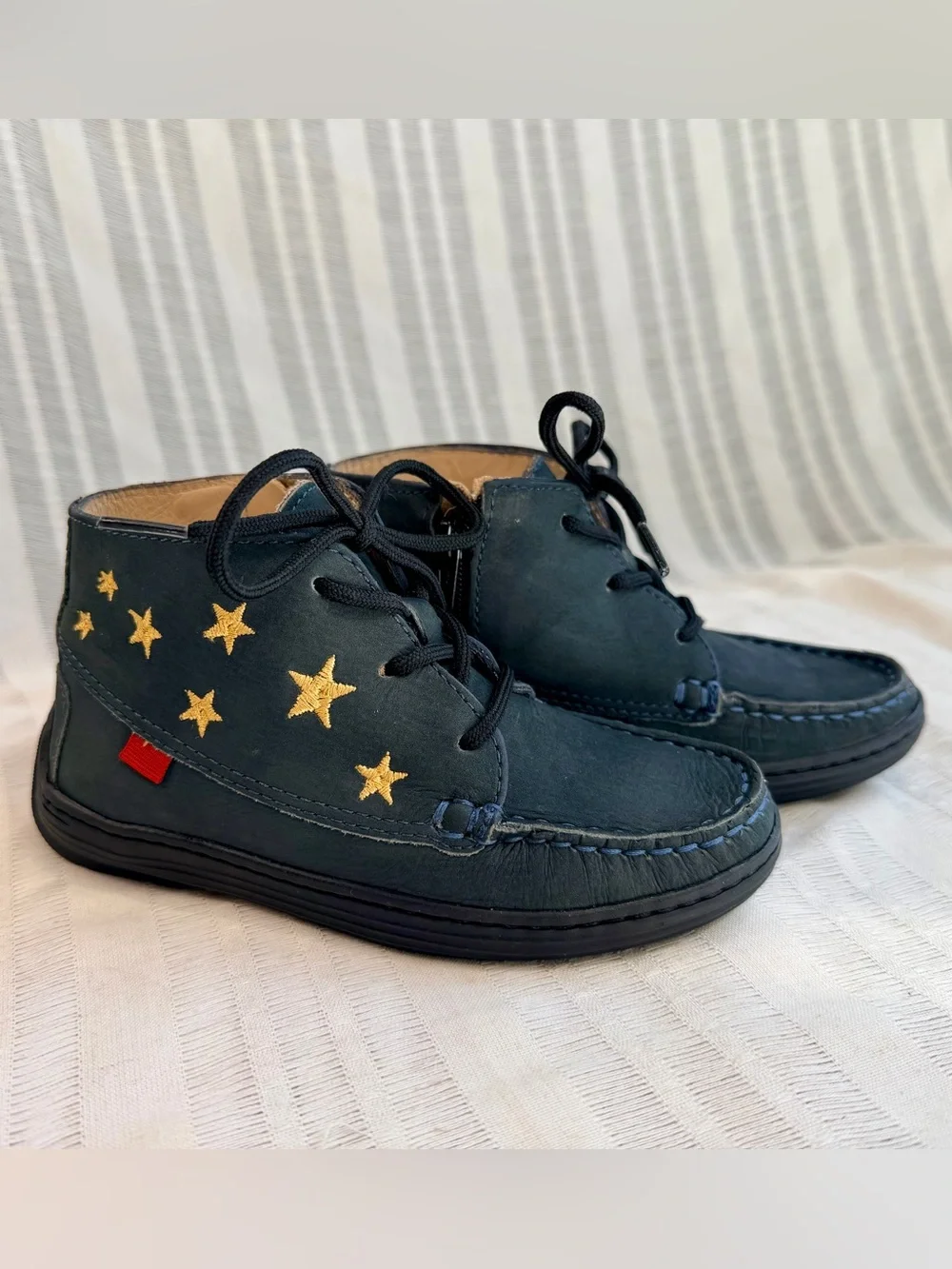 Marc Joseph New York Kids Black Leather Star Chukka Boots NWOB